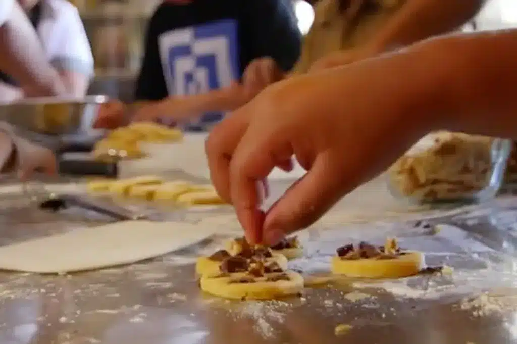 kids club cookie making